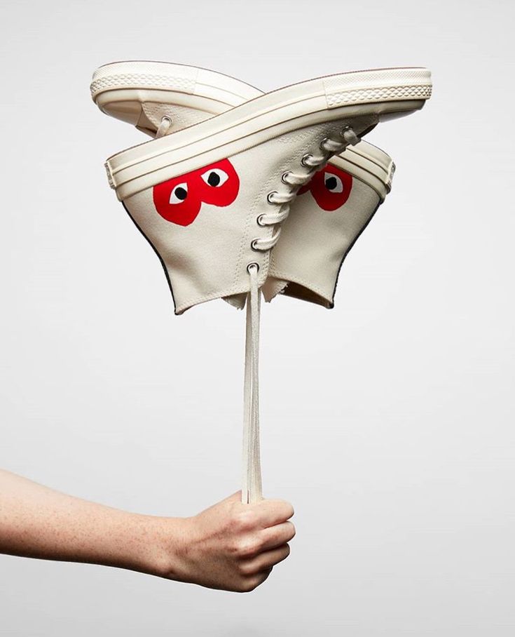 Comment nettoyer des Converse blanches et leur redonner du blanc